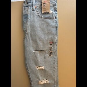 Levi’s 501 Cropped Women’s 28x26 New with tags